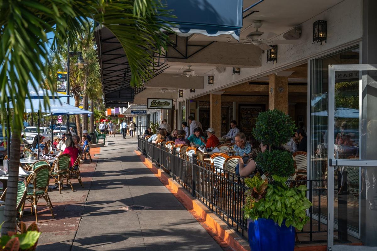 Outside seating at the oldest restaurant in Sarasota, Columbia