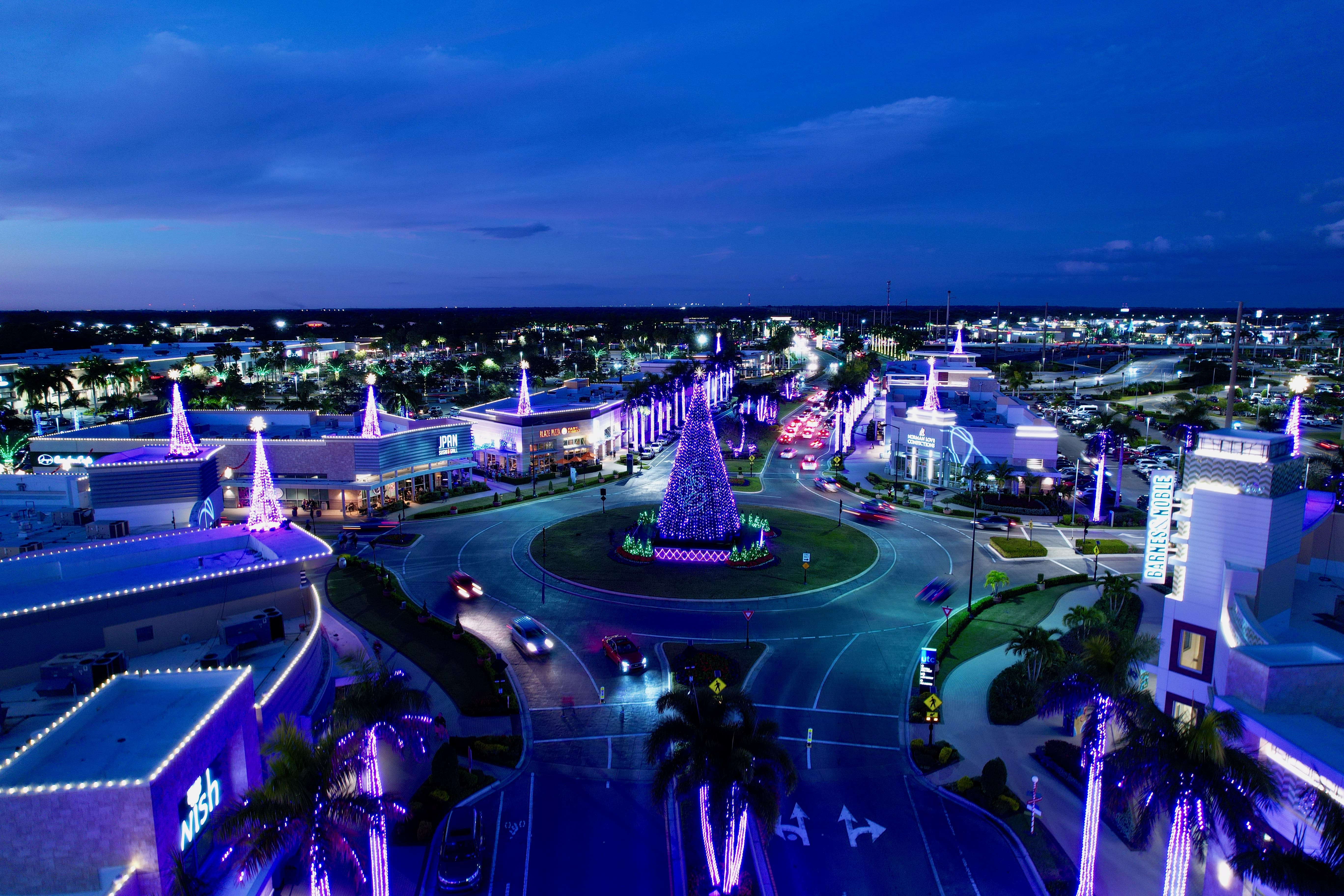 holiday lights decorate utc