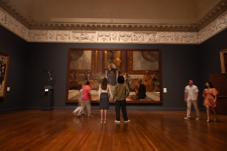 couple at ringling museum