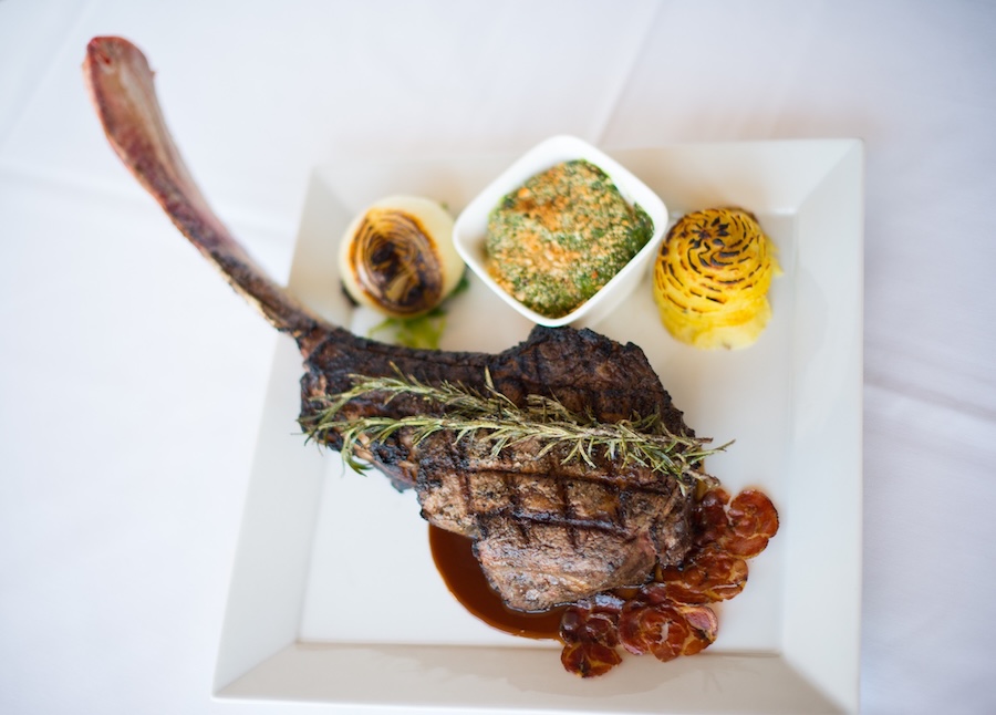 crab and fin steak on lido key