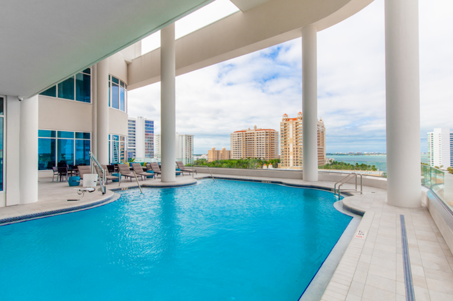 rooftop pool at embassy suites sarasota