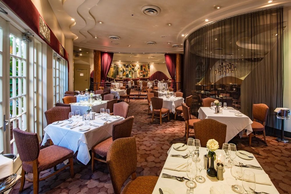 michael's on east dining room
