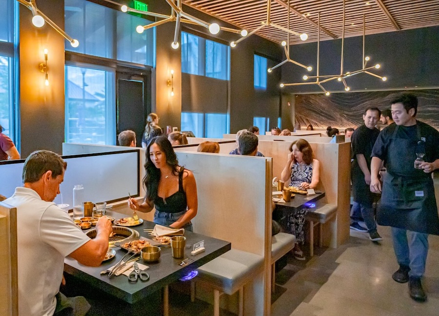 couple dining at kore steakhouse at waterside place