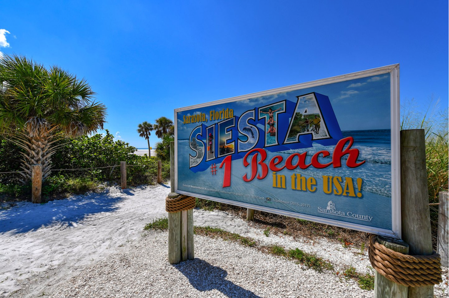 siesta beach entrance in sarasota florida