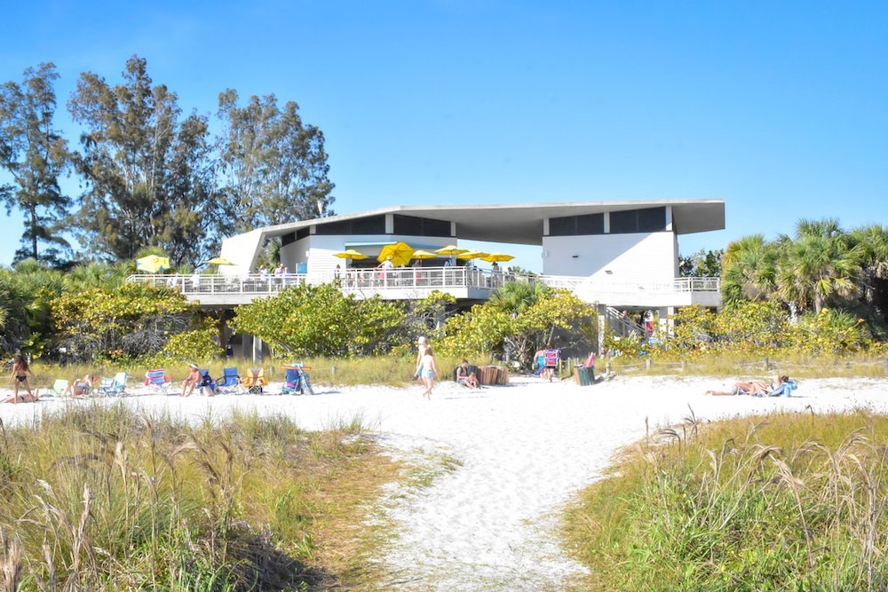 siesta key pavilion