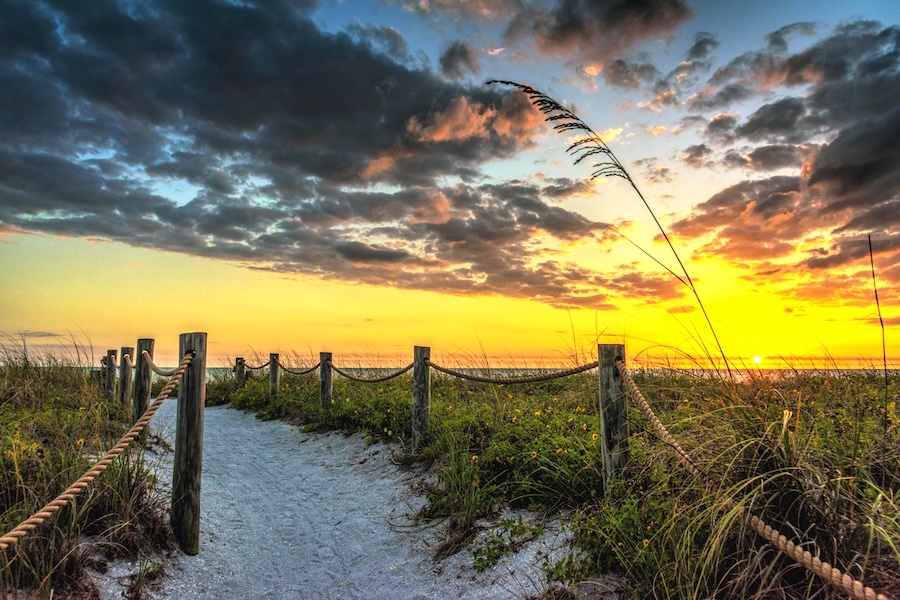 sunset at turtle beach in sarasota fl