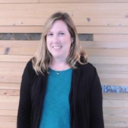 beth luberecki headshot for author page