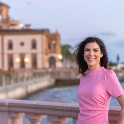 Kendra Gemma headshot for author bio