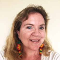 vanessa caceres author bio headshot