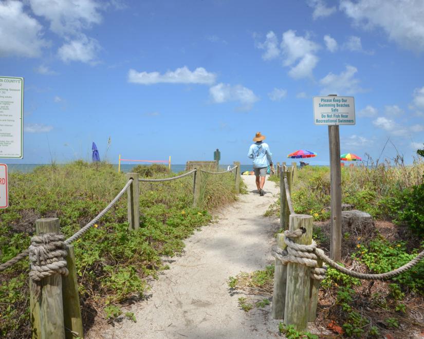 Turtle Beach access to Turtle Beach Bar & Grill