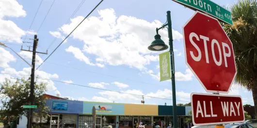 Englewood___Dearborn_Street_S4BsUmL1vntwcVkwy_XKNbu18q0ABlZBh_rgb_l.jpg