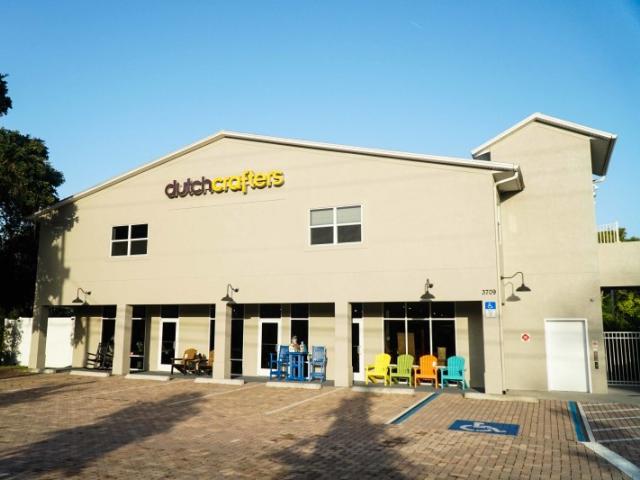 DutchCrafters Furniture Store Exterior