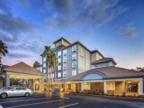 Welcome to the new EVEN Hotel Sarasota Lakewood Ranch