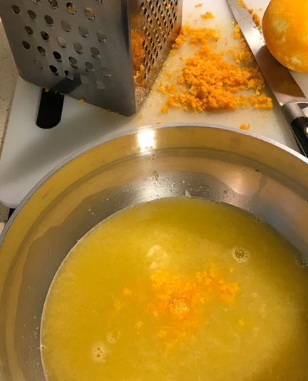 Creating Juice - Authentic Florida Cheesecake. Photo by Robin Draper