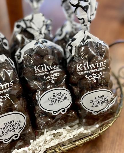 Kilwins old-fashioned confectionary shop selling chocolates, handmade sweets & gift baskets