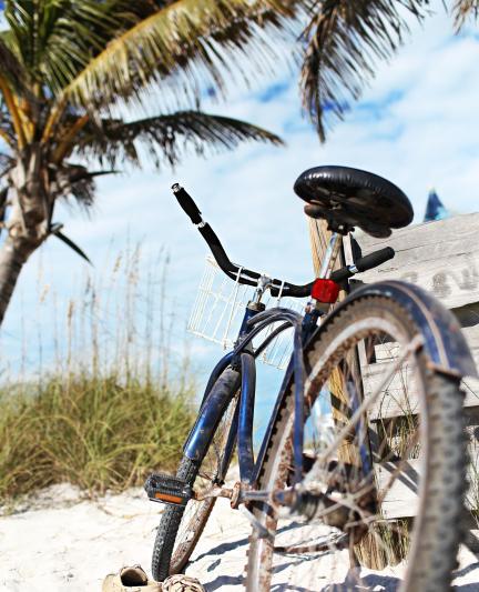 Bike your way to Lido Beach