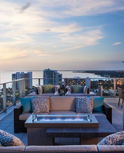 
The Westin Hotel Rooftop Bar

