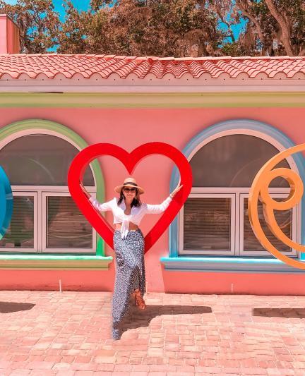 Art installments outside the Marietta Museum of Art & Whimsy (Photo: Alexia Gonzalez)