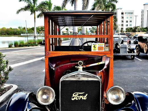 Classic Car Show at Lakewood Ranch Main Street
