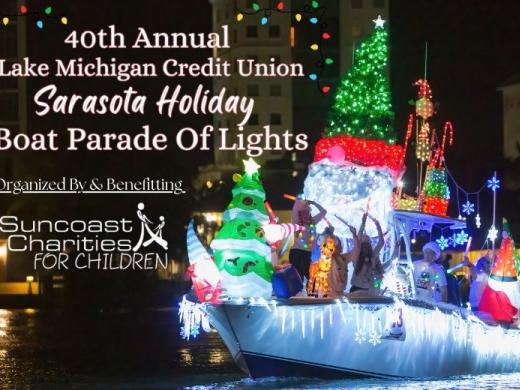 Holiday Boat Parade Photo 