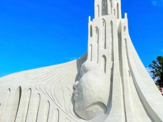Siesta Key Crystal Classic International Sand Sculpting Festival Photo 2