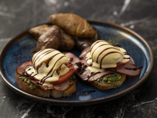 Green Zebra Eggs Benny Photo 5
