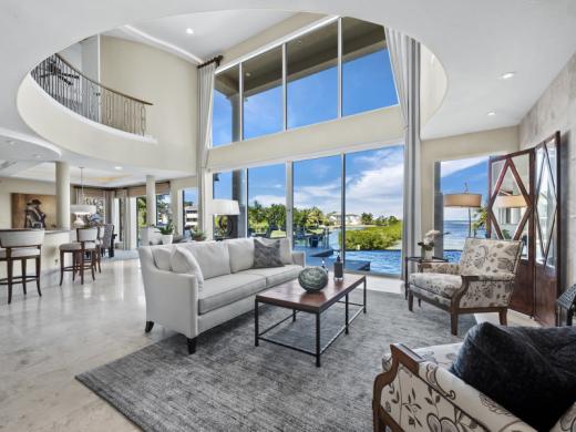 Coastal Elegance Photo 4