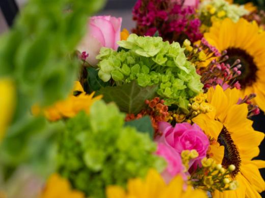 Fresh Flowers Every Weekend Photo 3