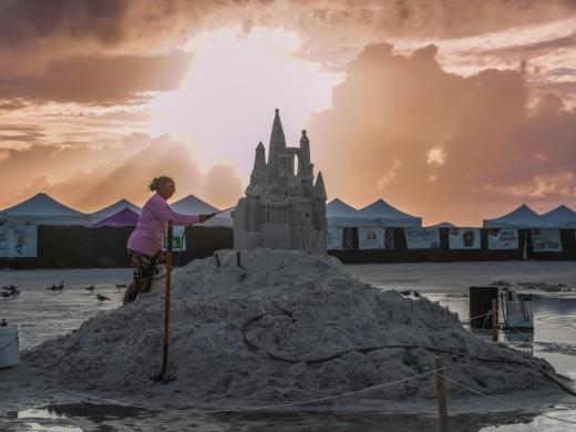 Siesta Key Crystal Classic Presents Sand-Sculpted Masterpieces