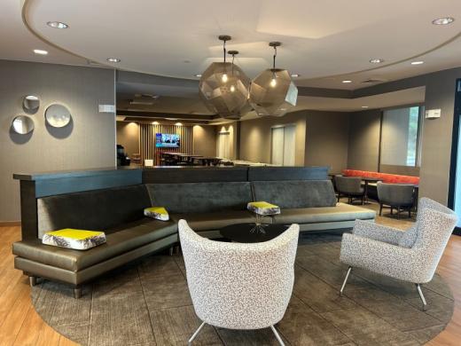 Springhill Suites Lobby Photo 2