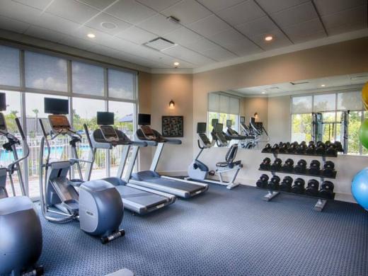 Carlisle Inn Workout Room Photo 7