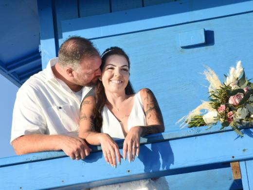 Lisa E. Couple 2 Photo 3