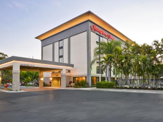 Hampton Inn - Conveniently located off of I-75 and Bee Ridge, in between Siesta Key and downtown Sarasota Photo