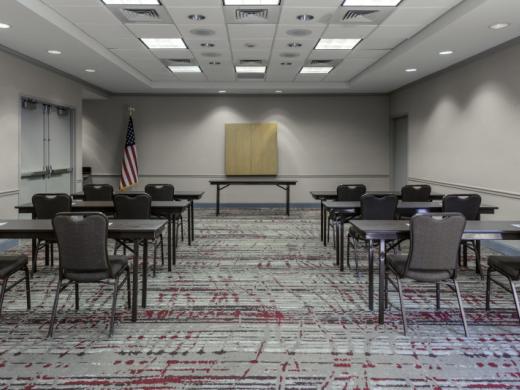 Manatee Meeting Space - Manatee meeting space school seating 572 sqft Photo 10