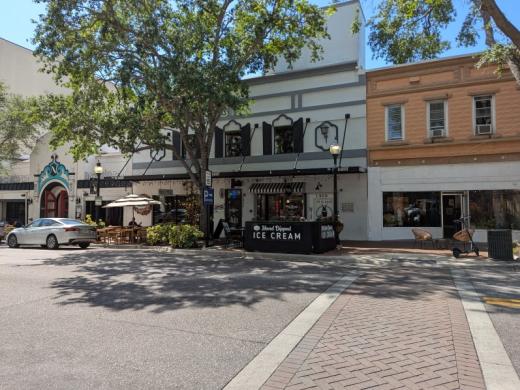 The Fat Rabbit Outside Photo