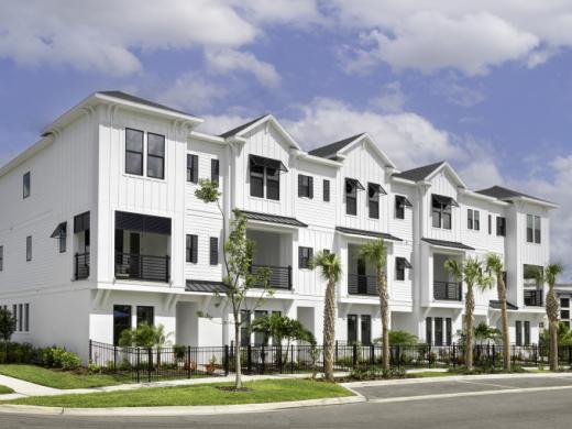 David Weekley Homes in Emerald Landing at Waterside at Lakewood Ranch - The Coastline Model in Emerald Landing at Waterside at Lakewood Ranch Photo 6