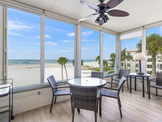 Island House Beach Resort on Siesta Key - Enjoy your own private accommodations on the ocean at Siesta Key at Island House Beach Resort Photo 5