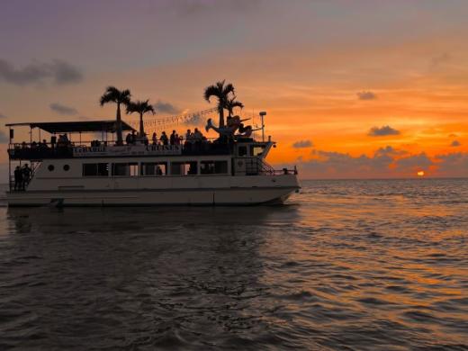Sunset Cruises Aboard LeBarge Tropical Cruises - Enjoy incredible sunset cruises on Sarasota Bay aboard LeBarge Tropical Cruises! Photo 7