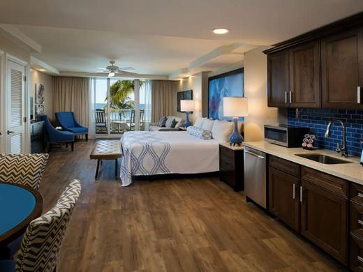 Beachfront Rooms and Suites - We offer a wide variety of views, floor plans, and bedding types for every traveler. Photo 11