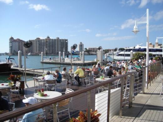 1118_640x480.jpg - Open Air Marina Jack Patio Featuring Live music daily Photo 2