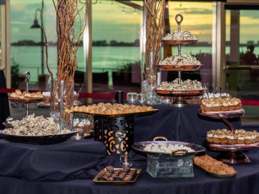 Elegant Food Displays Photo 10