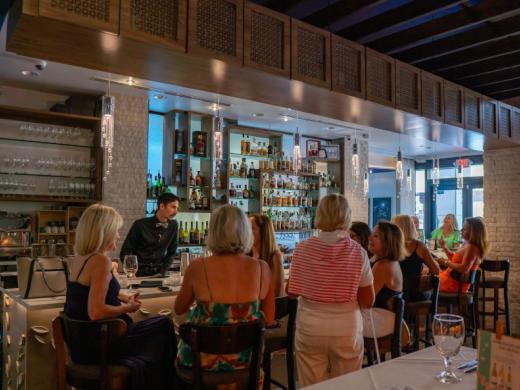 element bar Photo 18