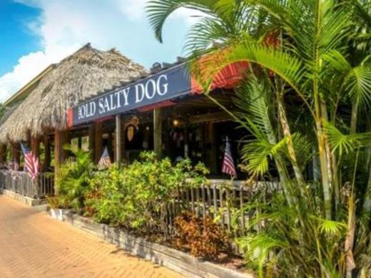 5023 Ocean Blvd Siesta Key - Old Salty Dog in Siesta Key Village Photo 3