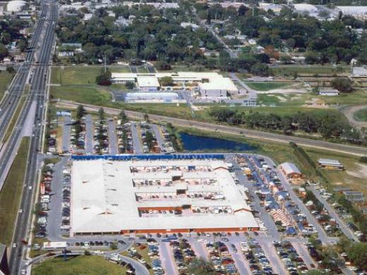 Red Barn Flea Market Aerial - An ariel view of the Red Barn Flea Market in Bradenton where US 41 and 301 meet at 17th Avenue. Photo