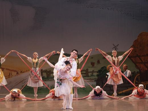 The Sarasota Ballet in Sir Frederick Ashton's La Fille mal Gardee - Photo Frank Atura - The Sarasota Ballet in Sir Frederick Ashton's La Fille mal Gardee, featured dancers Kate Honea & Ricardo Graz... Photo 7