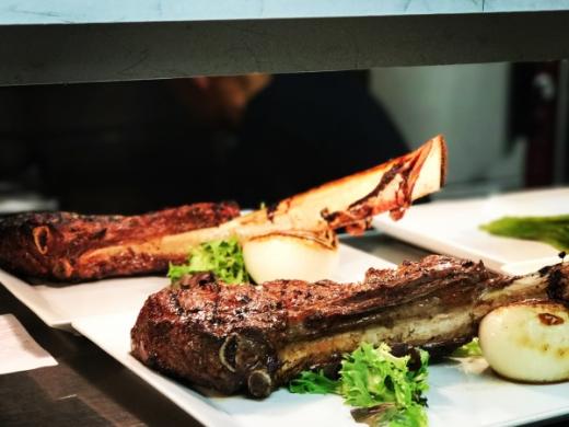 Tomahawk - USDA Prime Tomahawk Ribeye Photo 7