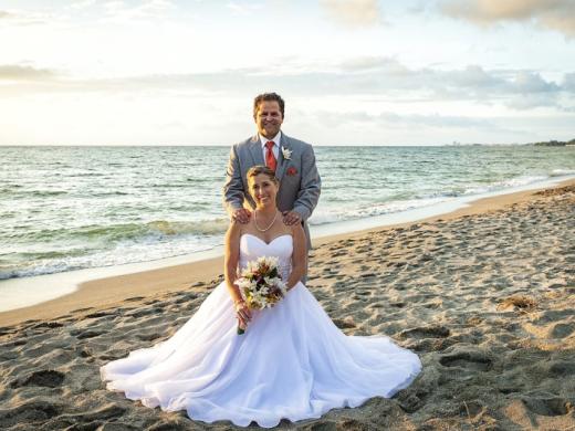 Turtle Beach - Siesta Key - Beautiful Couple @ Sunset Photo 8
