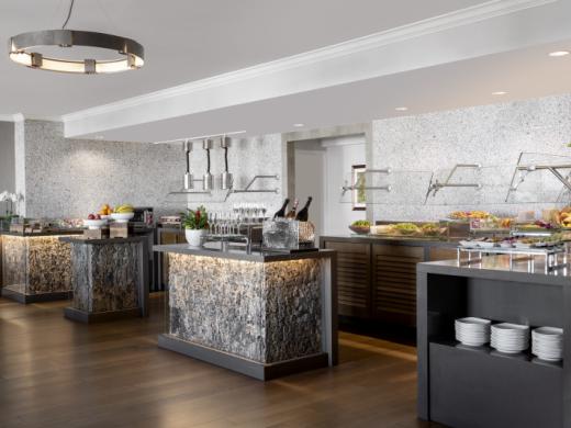 The Club Lounge Photo 11