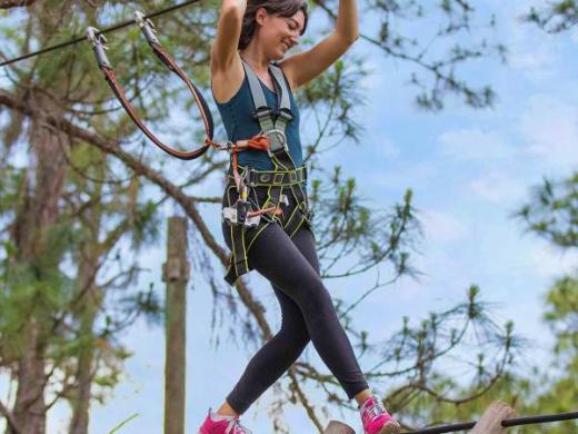 Tightrope Walking Photo 4