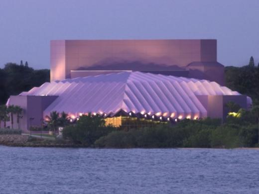 7375_780x480.jpg Photo